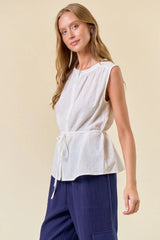 ROUND NECK SELF COVERED BUTTON-DOWN SLEEVELESS FLOWY TOP