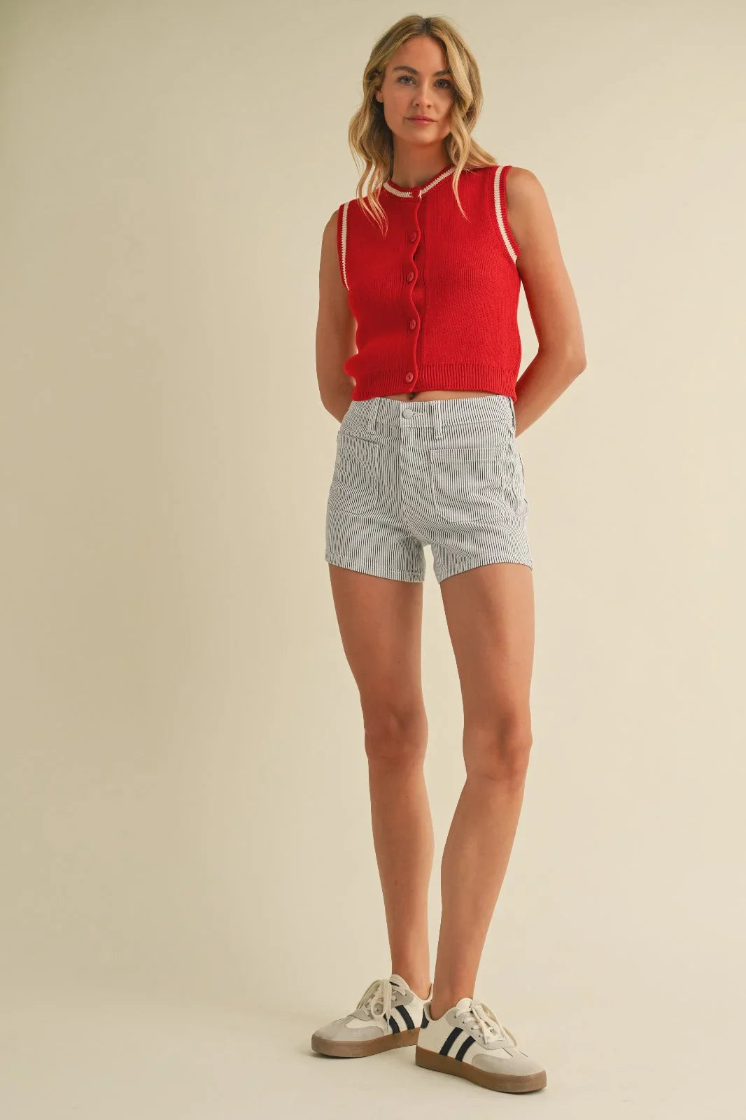 HIGH RISE PATCH POCKET DENIM SHORT