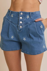 FLORAL EMBROIDERED PLEATED DENIM SHORTS