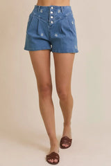 FLORAL EMBROIDERED PLEATED DENIM SHORTS